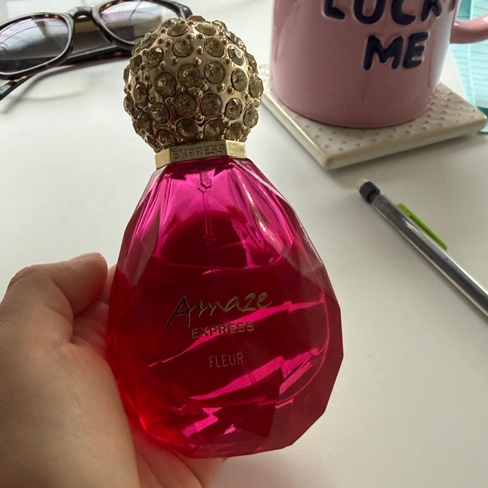 Express Amaze Fleur Eau De Toilette Pink Perfume with Gold Cap 1.7oz